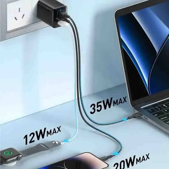 Anker series 3 336 s7w Charger